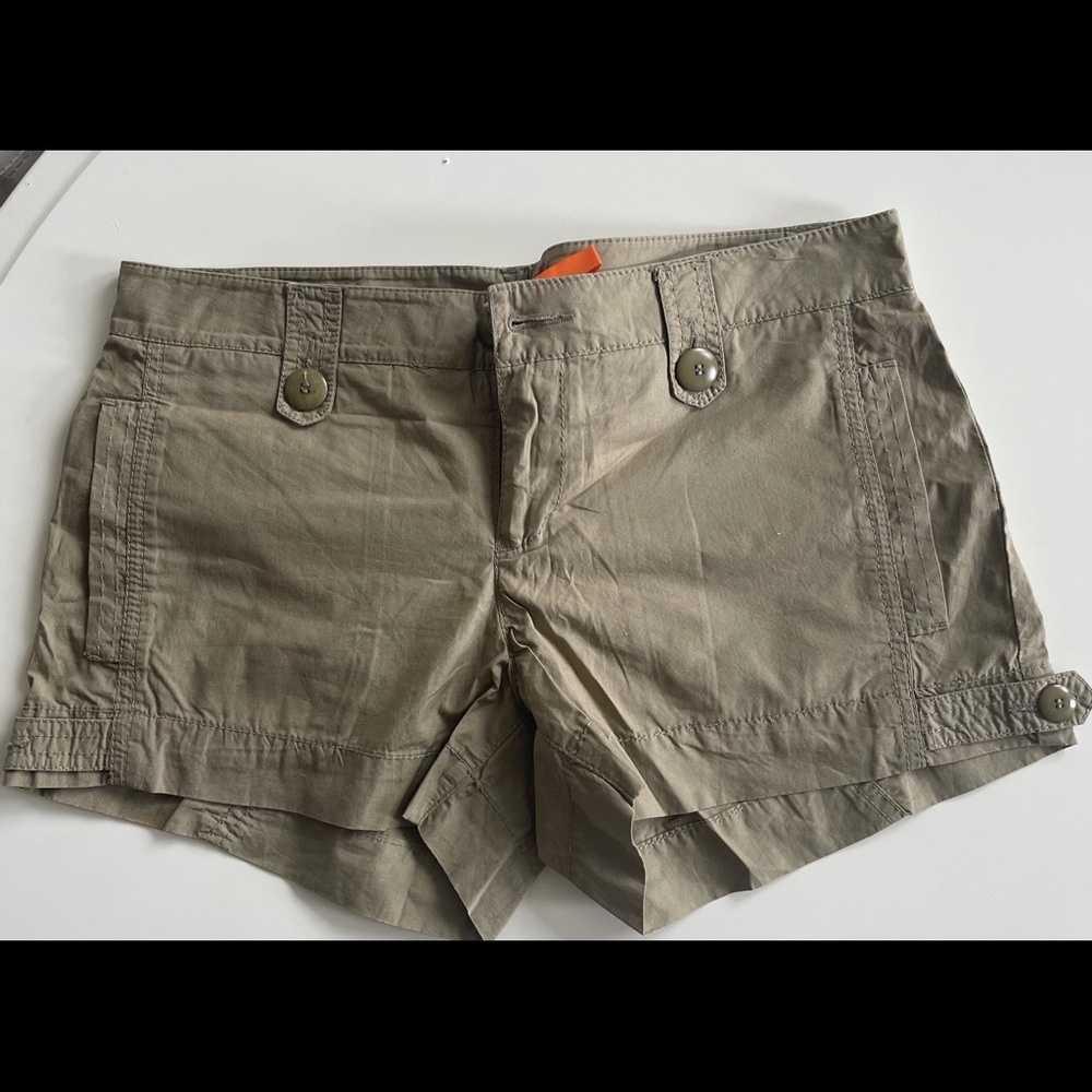BCBGENERATION shorts